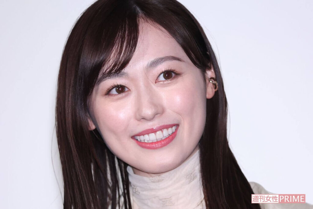 橋本環奈がNHK紅白司会に選ばれた理由はジャニーズ関連？